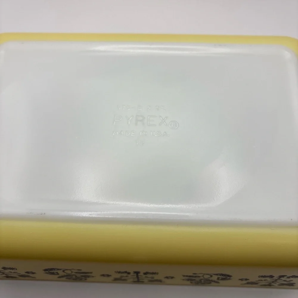 Pyrex promotional Needlepoint Embroidery Design - Picture 11 of 16
